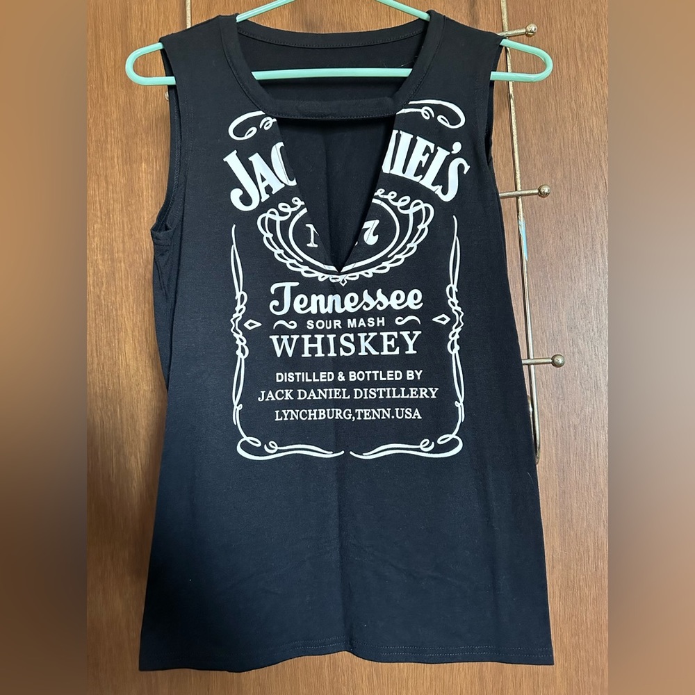 Jack Daniels cut out Tank